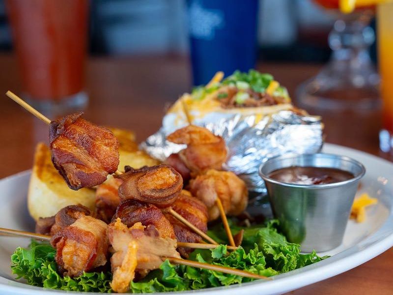Buzz Inn Steakhouse - Monroe food